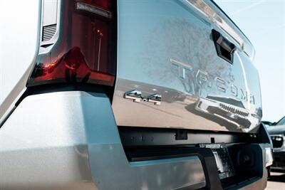 2026 Toyota Tacoma SR5   - Photo 14 - Albuquerque, NM 87114