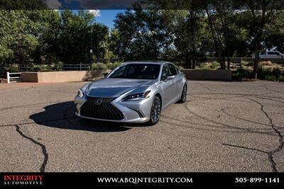 2024 Lexus 300h Luxury   - Photo 7 - Albuquerque, NM 87114