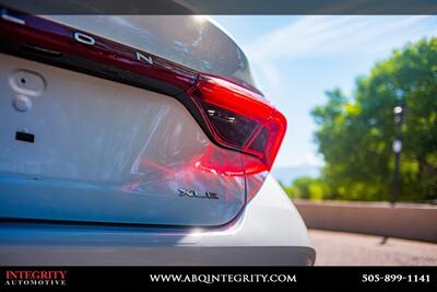 2021 Toyota Avalon XLE   - Photo 10 - Albuquerque, NM 87114