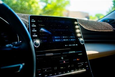 2021 Toyota Avalon XLE   - Photo 63 - Albuquerque, NM 87114