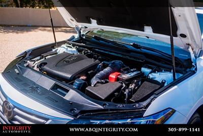 2021 Toyota Avalon XLE   - Photo 11 - Albuquerque, NM 87114