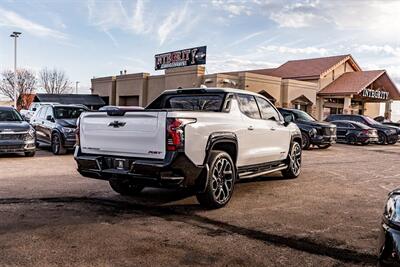 2024 Chevrolet Silverado EV RST - Photo 7 - Albuquerque, NM 87114