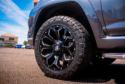 2019 Toyota 4Runner SR5   - Photo 55 - Albuquerque, NM 87114