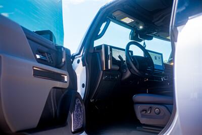 2025 GMC HUMMER EV 2X   - Photo 67 - Albuquerque, NM 87114
