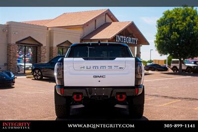 2025 GMC HUMMER EV 2X   - Photo 6 - Albuquerque, NM 87114