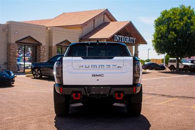 2025 GMC HUMMER EV 2X   - Photo 53 - Albuquerque, NM 87114