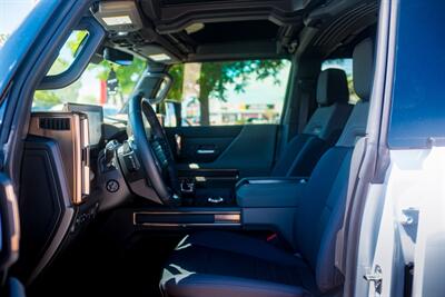 2025 GMC HUMMER EV 2X   - Photo 63 - Albuquerque, NM 87114