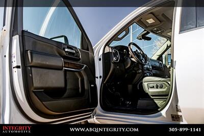 2022 GMC Sierra 3500HD Denali   - Photo 18 - Albuquerque, NM 87114