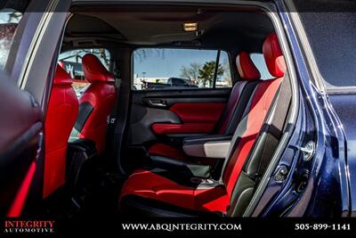 2023 Toyota Highlander XSE   - Photo 30 - Albuquerque, NM 87114