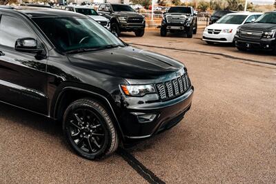 2019 Jeep Grand Cherokee Altitude   - Photo 9 - Albuquerque, NM 87114