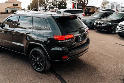 2019 Jeep Grand Cherokee Altitude   - Photo 12 - Albuquerque, NM 87114