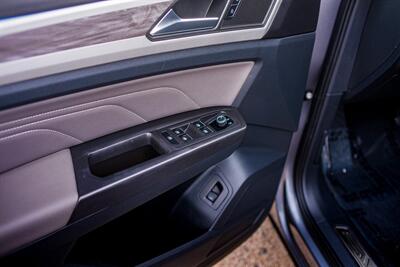 2023 Volkswagen Atlas Cross Sport 2.0T SE w/Technology   - Photo 14 - Albuquerque, NM 87114