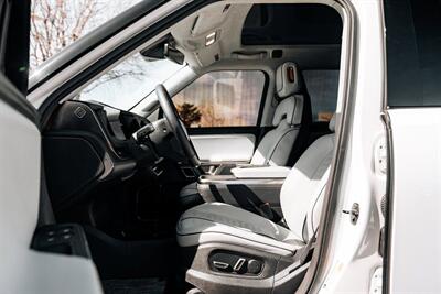 2023 Rivian R1S Adventure   - Photo 18 - Albuquerque, NM 87114