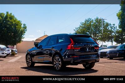 2024 Volvo XC60 B5 Plus Dark Theme   - Photo 5 - Albuquerque, NM 87114