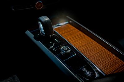 2024 Volvo XC60 B5 Plus Dark Theme   - Photo 57 - Albuquerque, NM 87114