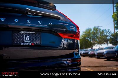 2024 Volvo XC60 B5 Plus Dark Theme   - Photo 11 - Albuquerque, NM 87114