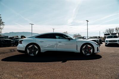 2022 Audi RS e-tron GT Base quattro   - Photo 62 - Albuquerque, NM 87114