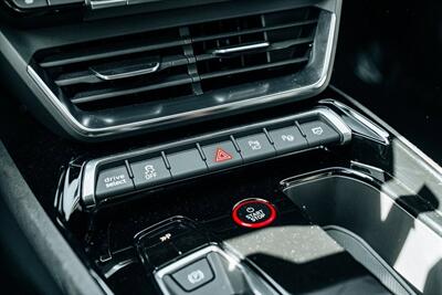2022 Audi RS e-tron GT Base quattro   - Photo 35 - Albuquerque, NM 87114