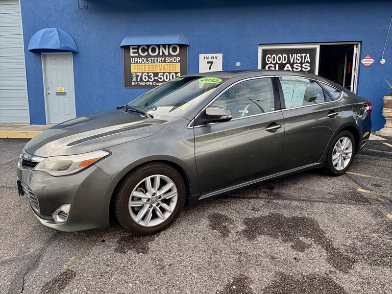 2013 Toyota Avalon XLE Premium  