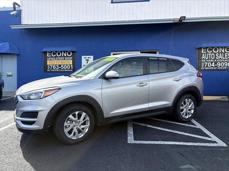 2020 Hyundai TUCSON SE  