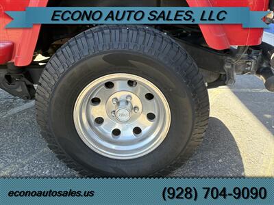1995 Jeep Wrangler SE   - Photo 3 - Bullhead City, AZ 86442