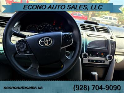 2014 Toyota Camry SE   - Photo 3 - Bullhead City, AZ 86442