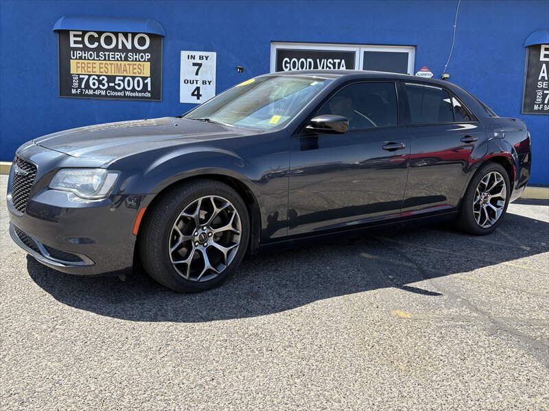 2018 Chrysler 300 Series Touring  