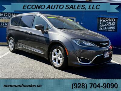 2017 Chrysler Pacifica Touring-L Plus Van