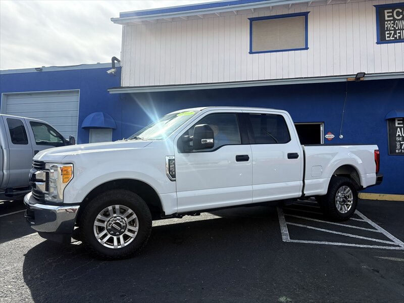 2017 Ford F-250 XLT  