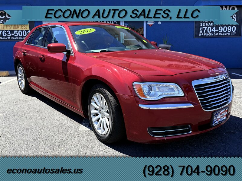 2013 Chrysler 300 -'s photo