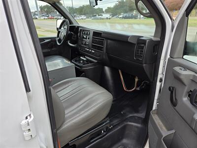 2013 Chevrolet Express 2500   - Photo 15 - Garland, TX 75042
