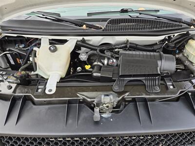 2013 Chevrolet Express 2500   - Photo 13 - Garland, TX 75042