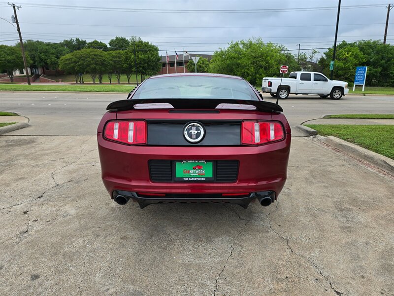 2014 Ford Mustang V6 Premium - Photo 7 - Garland, TX 75042
