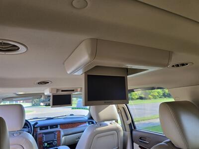 2014 Chevrolet Suburban LTZ   - Photo 18 - Garland, TX 75042