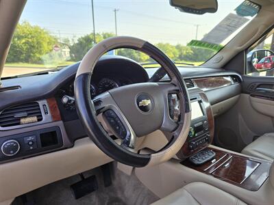 2014 Chevrolet Suburban LTZ   - Photo 15 - Garland, TX 75042