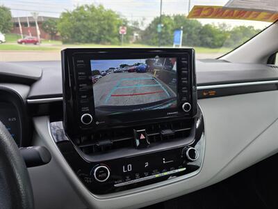 2022 Toyota Corolla LE   - Photo 46 - Garland, TX 75042