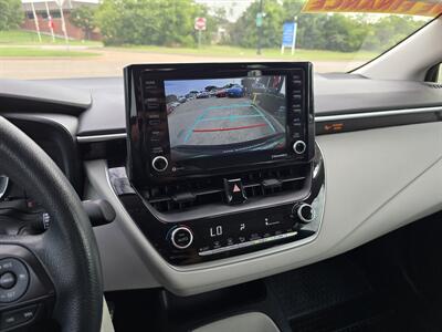 2022 Toyota Corolla LE   - Photo 47 - Garland, TX 75042