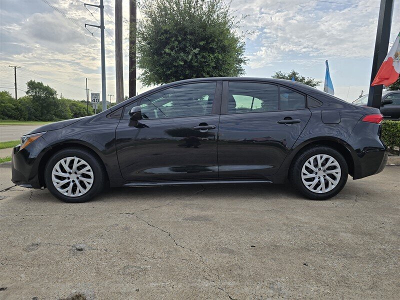 2022 Toyota Corolla LE - Photo 3 - Garland, TX 75042
