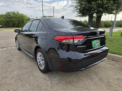2022 Toyota Corolla LE   - Photo 20 - Garland, TX 75042