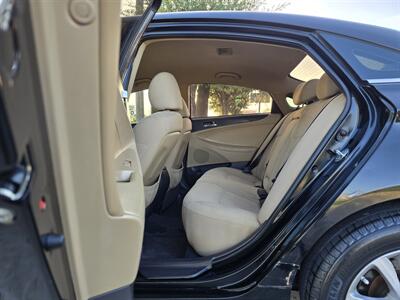 2012 Hyundai SONATA GLS   - Photo 15 - Garland, TX 75042