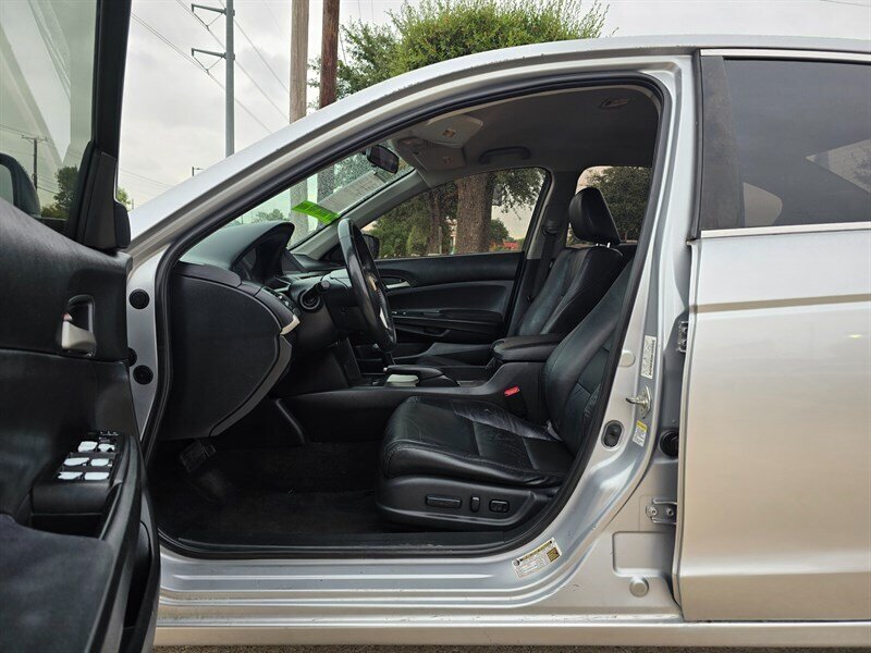 2012 Honda Accord SE - Photo 15 - Garland, TX 75042