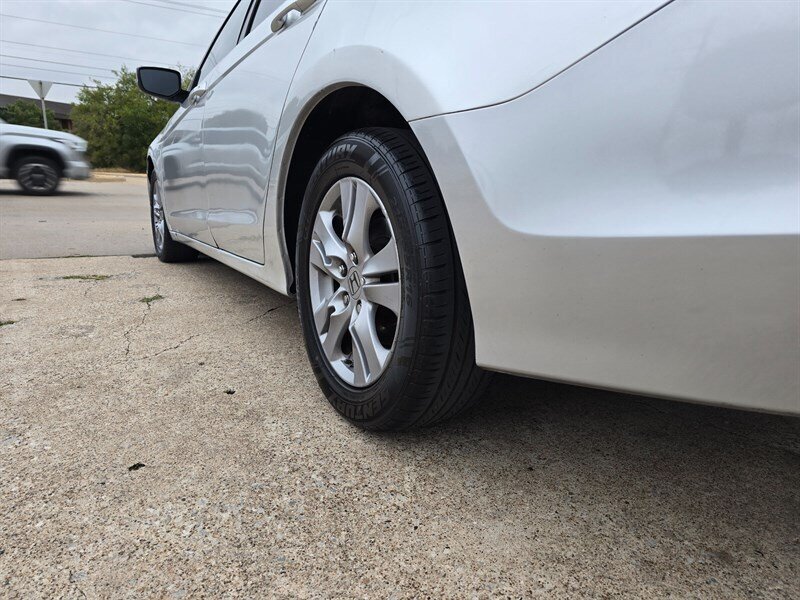 2012 Honda Accord SE - Photo 6 - Garland, TX 75042