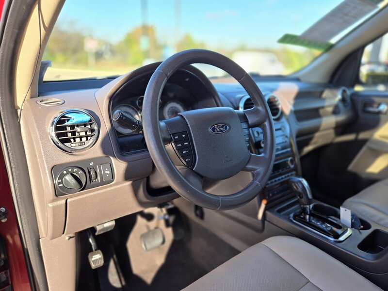 2008 Ford Taurus X Eddie Bauer - Photo 14 - Garland, TX 75042