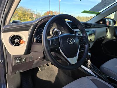 2019 Toyota Corolla LE   - Photo 12 - Garland, TX 75042