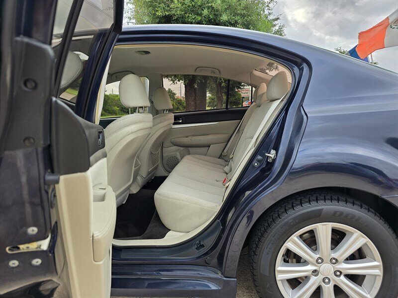 2012 Subaru Legacy 2.5i Premium - Photo 15 - Garland, TX 75042