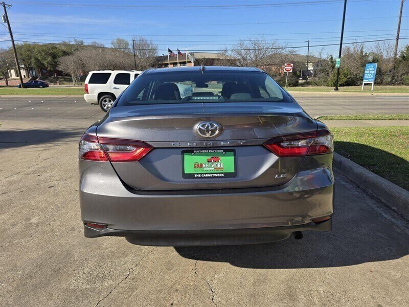 2024 Toyota Camry LE - Photo 8 - Garland, TX 75042