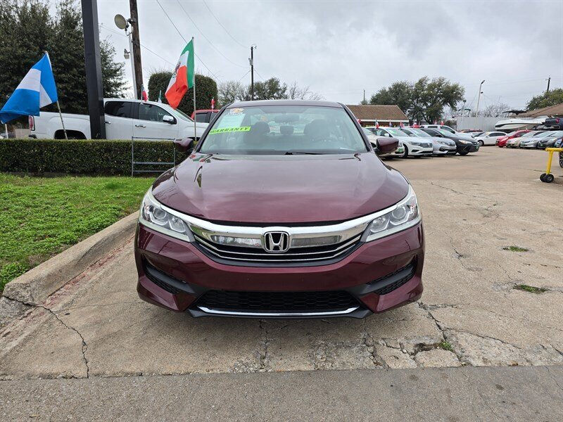 2016 Honda Accord LX - Photo 11 - Garland, TX 75042