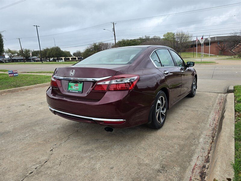 2016 Honda Accord LX - Photo 8 - Garland, TX 75042