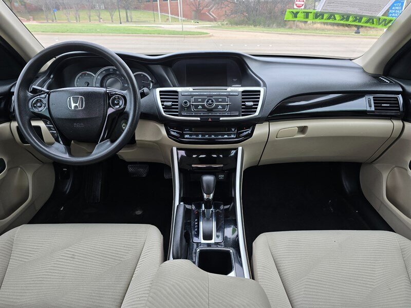 2016 Honda Accord LX - Photo 16 - Garland, TX 75042