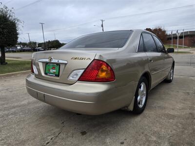 2001 Toyota Avalon XL   - Photo 8 - Garland, TX 75042